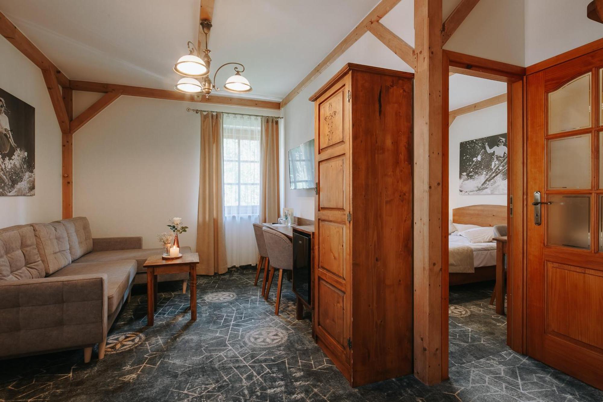 Goralski Gosciniec & Spa Poronin Exteriér fotografie
